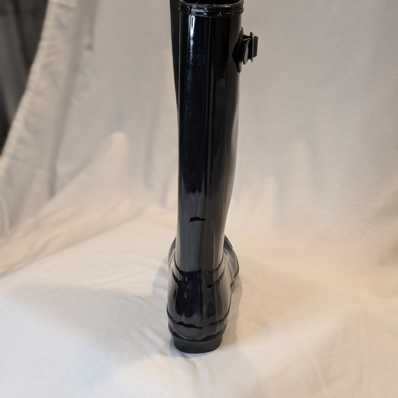Hunter Black Tall Rain Boots - Picture 8 of 13